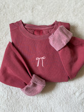 Load image into Gallery viewer, Dainty Bow Embroidered Crewneck
