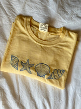 Load image into Gallery viewer, Butter Yellow Tee w/ Embroidered Blue Seashells