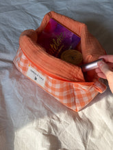 Load image into Gallery viewer, Gingham Quilted Large Pouch - 4 Color Options