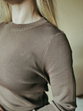 Load image into Gallery viewer, Ribbed Long Sleeve Basic Top - White or Coffee