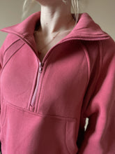 Load image into Gallery viewer, Dove Berry Half Zip Pullover