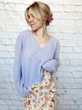 Load image into Gallery viewer, Lavender V-Neck Light Weight Sweater