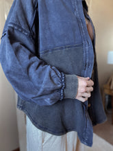 Load image into Gallery viewer, Judie Indigo Button Down Shacket