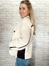 Load image into Gallery viewer, Reversible Quilted Black + White Sherpa Jacket