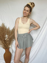 Load image into Gallery viewer, Lightweight Flowy Drawstring Skort w/ Pockets