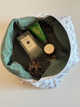 Load image into Gallery viewer, Large Quilted Zipper Pouches - 3 Options