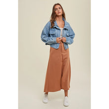 Load image into Gallery viewer, Cropped Bomber Denim Jacket