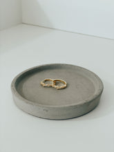 Load image into Gallery viewer, Set of 2 Concrete Coasters