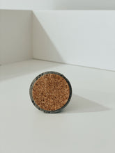 Load image into Gallery viewer, Simple Concrete Ring Holder