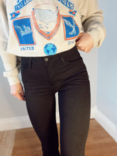 Load image into Gallery viewer, Just Black High Rise Skinny Jeans