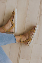 Load image into Gallery viewer, Summer Strappy Sandals