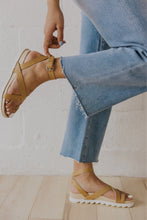 Load image into Gallery viewer, Summer Strappy Sandals