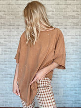Load image into Gallery viewer, Caramel Splashed Paint Knit Tee
