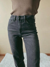 Load image into Gallery viewer, Kate Chateau High Rise Barrel Jeans
