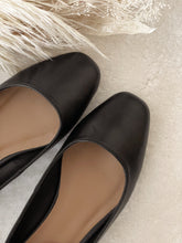 Load image into Gallery viewer, Maribelle Ankle Strap Black Ballet Flats
