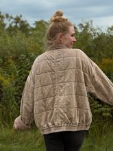 Load image into Gallery viewer, Elowen Quilted Mineral Washed Jacket
