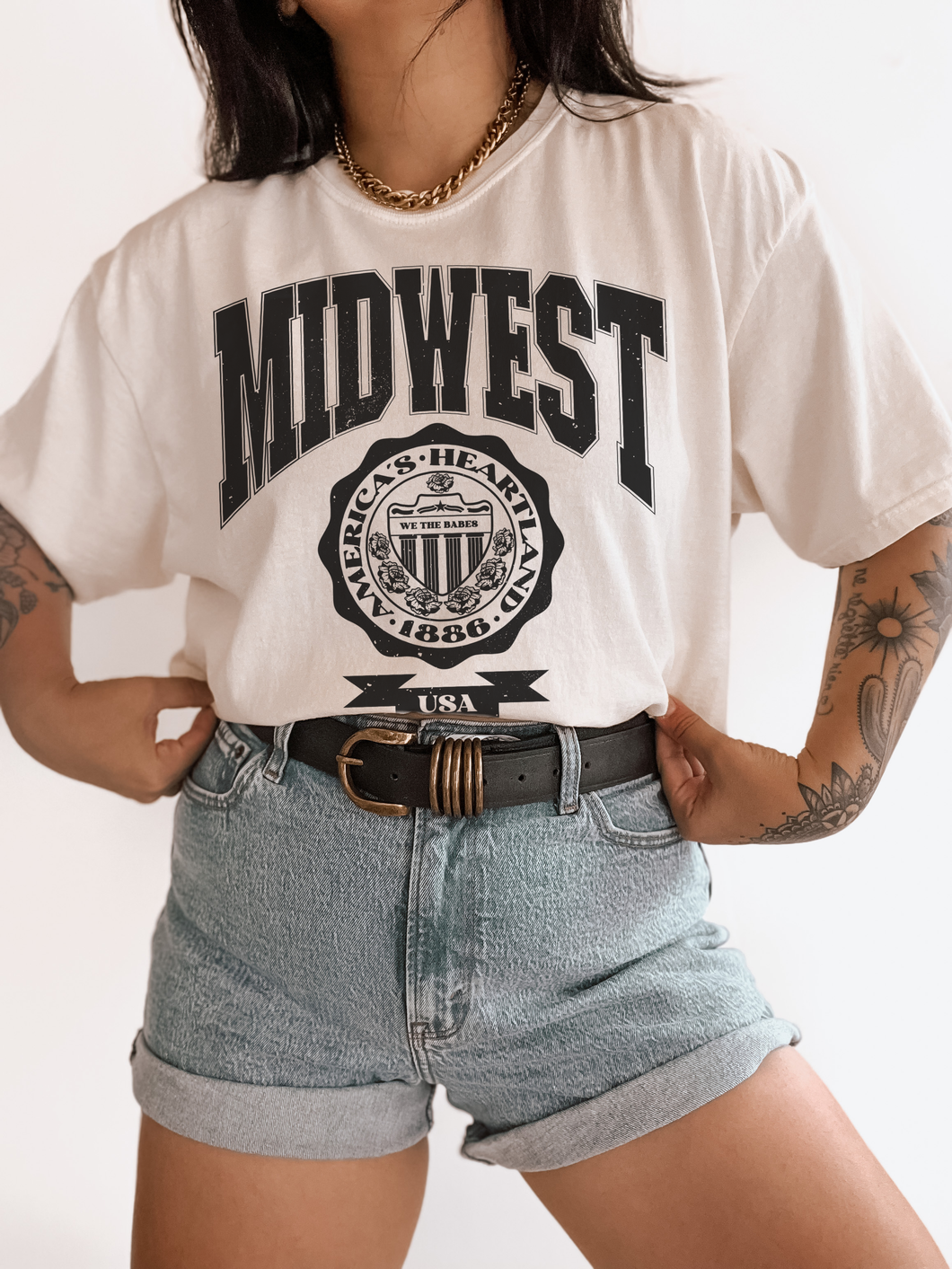 Midwest Trendy Aesthetic Graphic Tee - Ivory