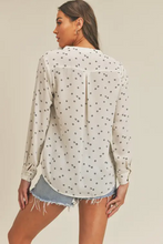 Load image into Gallery viewer, Amelia Printed Blouse - Final Sale
